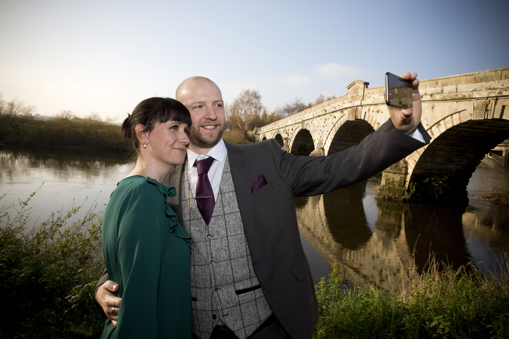 Shrewsbury wedding photographer image of couple taking a selfie